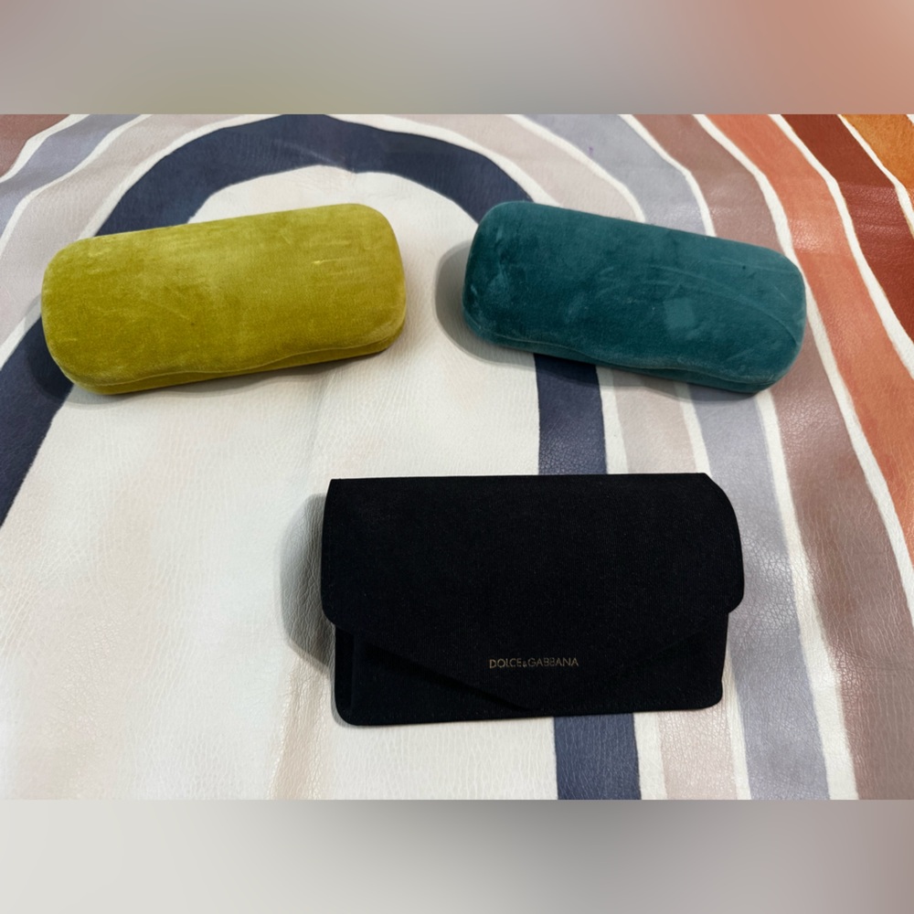 Gucci Teal Sun Glasses Case - Picture 1 of 6